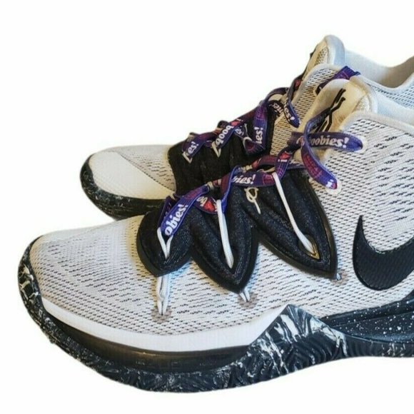 Nike Kyrie 5 \'Oreo\' Cookies & Cream Size 8